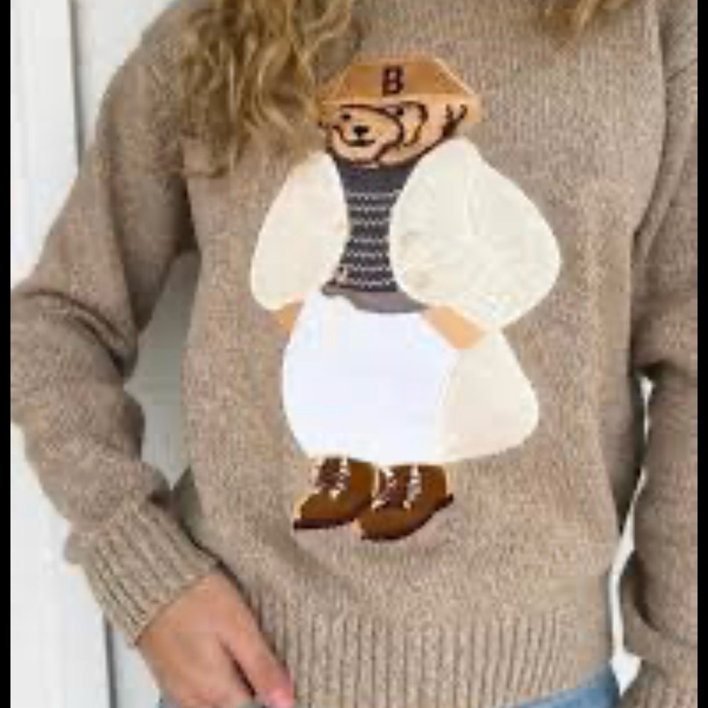 Cozy Beige Sweater with Bear Design - Picture 2 of 4